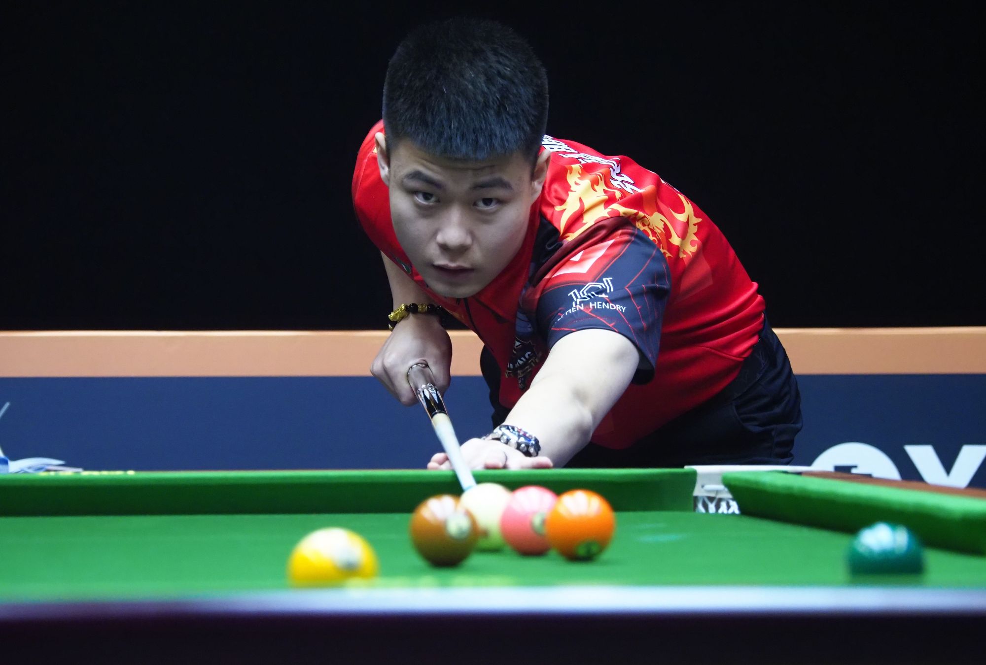 国游泳在世 国游泳在世